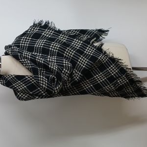 Bazzaara New York soft black/white woven shawl-56 x 60 inches square